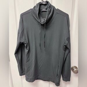 Lululemon Twisted & Tucked Long Sleeve - Sz 4